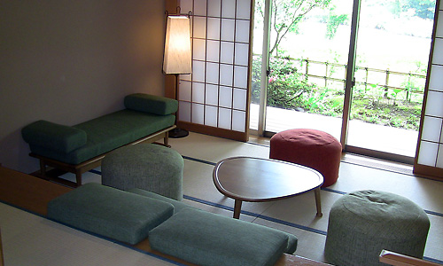 滝亭離れ　個室